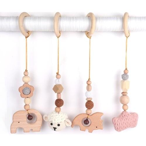 4pcs/set Baby Wooden Teether Play Gym Hanging Mobile Bed Holder Animal Pendant Stroller Baby Toy Wood Rattle Ring Infant Teether