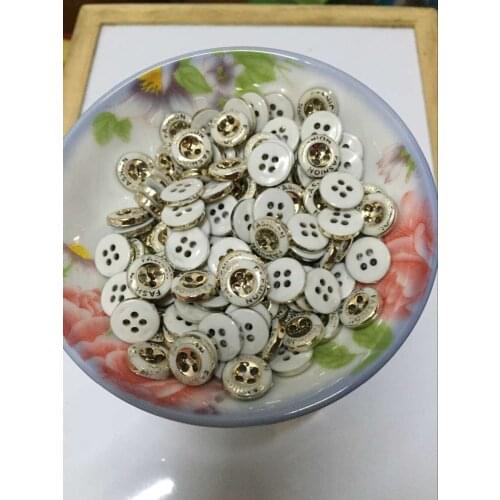 790pcs/lot 11mm Fashion Sewing Buttons Plastic Resin Shirt Apparell Button Scrapbooking Crafts Accessory 4 Holes Flatback White