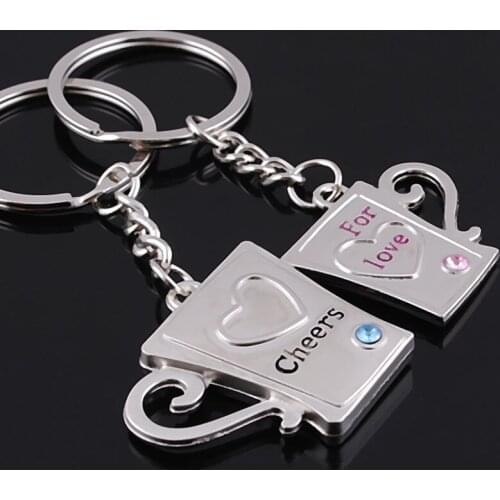 FREE SHIPPING BY DHL 200pairs/lot 2015 New Zinc Alloy Beer Cup Cheers Couple Keychains Novelty Keyrings for Lovers