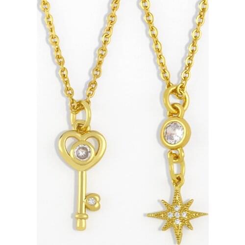 FLOLA Small Star Necklace For Women Crystal Gold Chain Key Pendant Necklace Cute Cubic Zirconia Wholesale Jewelry Gifts nkes53