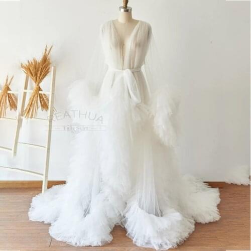 White Luxury Maternity Gowns For Babyshower V Neck Puffy Ruffles Maternity Gown Photography Pregnancy Women Wedding Party Wear