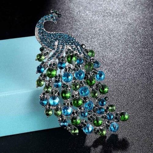 Zlxgirl jewelry big size rhinestone crystal peacock wedding brooches jewelry womens bridal scarf pins animal hijab pins broches