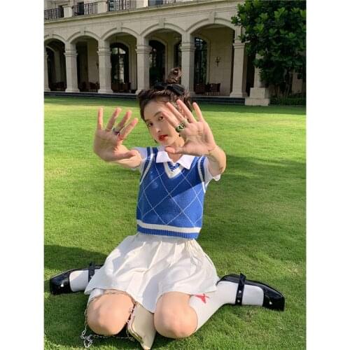 College style Women V-neck sweater Vest Sleeveless Knitwear Harajuku pullover casual vintage Lingge Jumper Sweater Y2K Crop Top