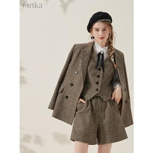 ARTKA 2021 Autumn New Women Suits Vintage Plaid British Style Blazer Jacket 3 Piece Set Woolen Vest Shorts With Belt WA20011D