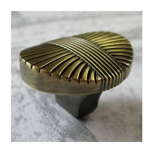 Drawer knobs Dresser Bronze Kitchen cabinet handle knob antique brass cupboard knobs vintage furniture haraware knobs