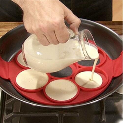 1PC Red 7 Holes Pancake Nonstick Cooking Tool Egg Ring Maker Cheese Egg Cooker Pan Flip Egg Mold For Kitchen 150g