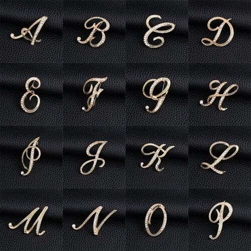 26 Initial Letters A to Z Crystal Brooch Pins for Women Men Jewelry Gold Color Plated Brooches Suit Shirt Collar Accessories