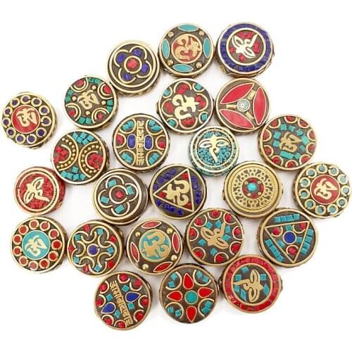 10pcs 20mm Retro Handmade Flat Round Nepal Beads Tibetan Letter Beads Antique Golden Red Clay For DIY Tibetan Jewelry Making