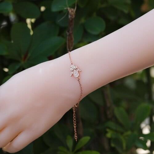 JUWANG New Fashion Women Chain Bracelets Jewelry AAA Cubic Zircon Pave Setting Hamsa Hand Palm Shape Charm Bracelets For Gifts