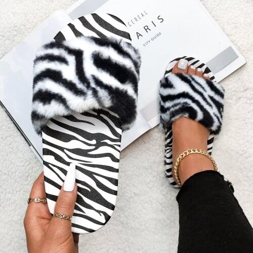 Furry Fur Slippers Animal Prints Flat Faux Fur Slides Fluffy Flip Flops Zebra Leopard Print Slippers Designer Cozy Sandals Women