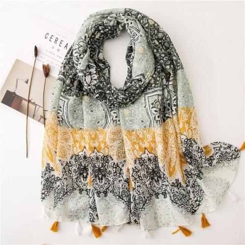 2021 Fashion Autumn Women Viscose Scarf Patchwork Green Yellow Floral Tassel Beach Hijab Shawls Wrap Female Four Seasons foulard