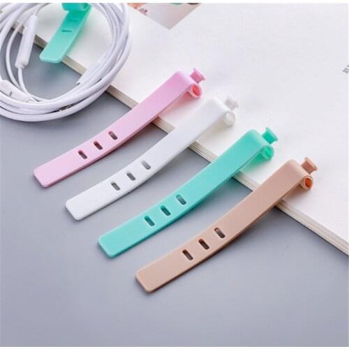 4 Pcs Adjustable Creative Cute Cartoon Silica gel Earphone Winding Machine Portable Card Buckle Type Winding Machine Single Wire