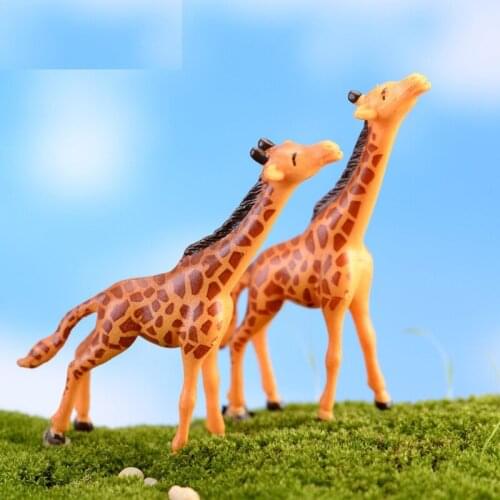 2pcs/Set Artificial Mini Sika Deer Fairy Garden Miniatures Gnomes Moss Terrariums Crafts Figurines For Home Decoration