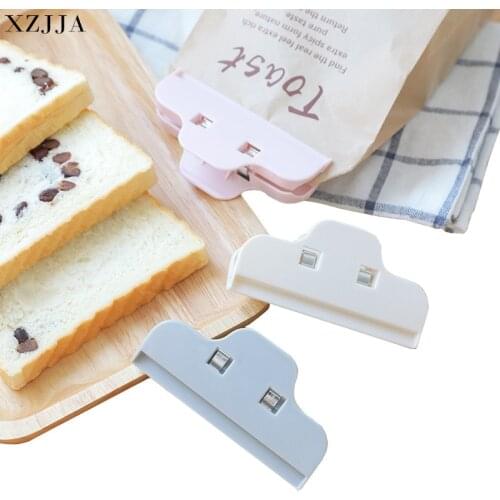 XZJJA 3Pcs Pure Color Strong Plastic Bag Clips Snack Food Bag Sealer Kitchen Gadgets Sealing Machine Portable Clip Alimentaire