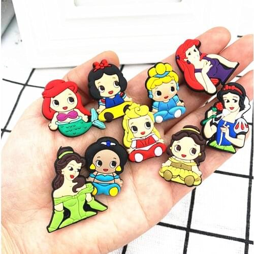 9PCS Disney Frozen Action Figures Cartoon Elsa Anna Princess Figure Figurine Model Model Gift Children Kids Shoes Charm