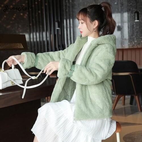 2021 Winter Warm Hooded Imitate Rabbit Mink Plush Padded Women Fur Coat Large Size Short Solid Color Fashion Womens Fur Coat