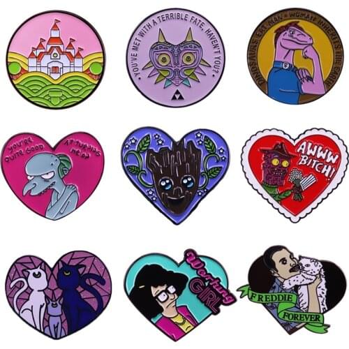 DZ276 Cute Heart Anime Collection Enamel Pins and Brooches Women Lapel Pin Backpack Bags Badge Gifts Metal