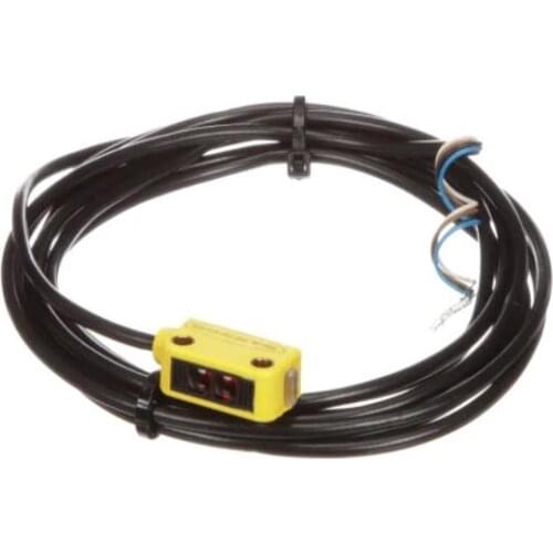 Q12AB6FF30 Photoelectric Sensor w/ Fixed FIeld, 10-30 VDC, NPN/PNP, 2m Cable, Q12 Series