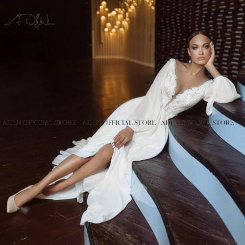 Sexy Sheer Neck Long Sleeves Boho Wedding Gown Chiffon Beach Bride Dress Vestido de Novia Bohemian Bridal Gown 2021