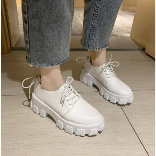 Women Lace up Leather low heel flat loafers Non-slip Ladies thick bottom Sneakers height Increase Casual Shoes creepers zapatos