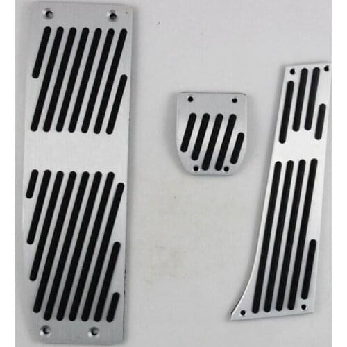 Car stlying AT Pedal Foot Rest Brake Gas Fuel Pedals Pads For BMW M3 For M logo