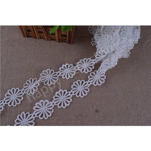 29yards White Round flower Venise/Venice Lace Victorian Lace wedding craft sewing wide :4.8cm