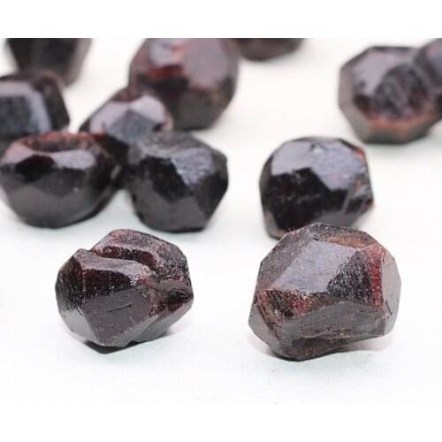 Natural rough Garnet crystal stone Raw semiprecious Tumbled stone