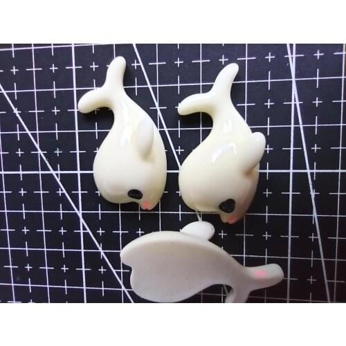1pcs/lot Resin flat back dolphin 35mm Ornaments Micro landscape Ornaments Creative Home Gardening Decorations