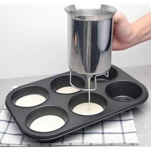 2020 New Stainless Steel Cupcake Pancake Batter Dispenser Muffin Baking DIY Cream Separator Cup Steel Kitchen Accessory