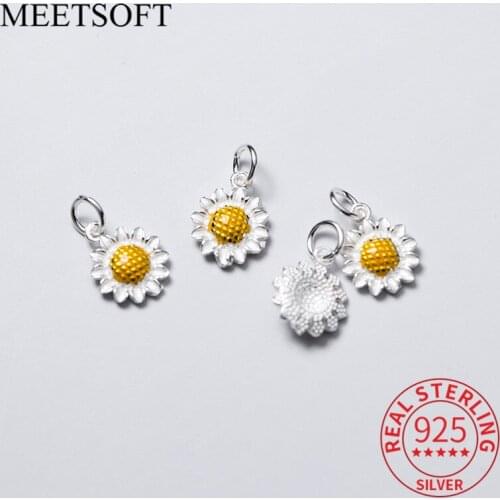 MEETSOFT S925 Silver Resin White Daisy Fresh Design Charm Trendy Flower Pendant Handmade DIY Jewelry Accessories