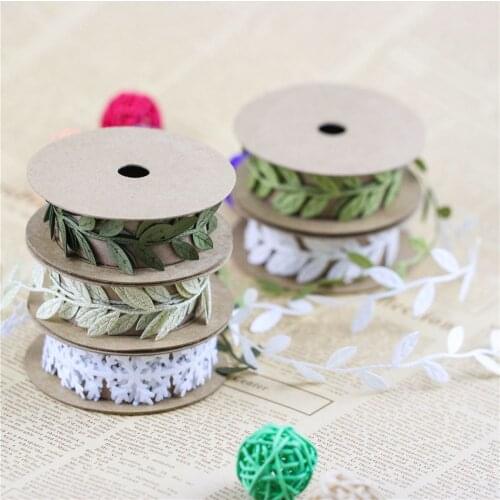 Sewing Craft Lace Trim Embellishment Snowflake Leaves Ribbon Decoration Leaves Ribbon Artificial leaf for Scrapbook