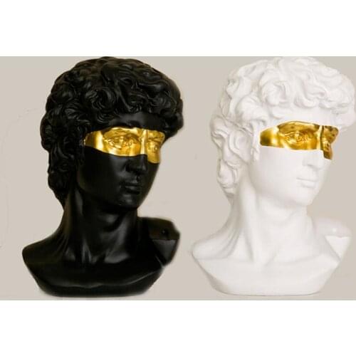 Home Decor Resin Statue Sculpture Art Deco Ornaments Wedding Decoration Party for Living Room Decor Gypsum Modern Home