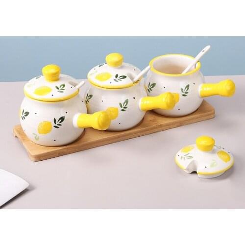 Japanese Ceramic Spice Jar with Handle Lid Spoon Set Home Condiment Container Kitchen Salt and Pepper Shakers Seasoning Bottle