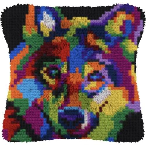 Latch Hook Cushion Wolf with Heart Pillow Case Canvas Acrylic Yarn Latched Hook Pillow Kits Crochet Cushion Cover