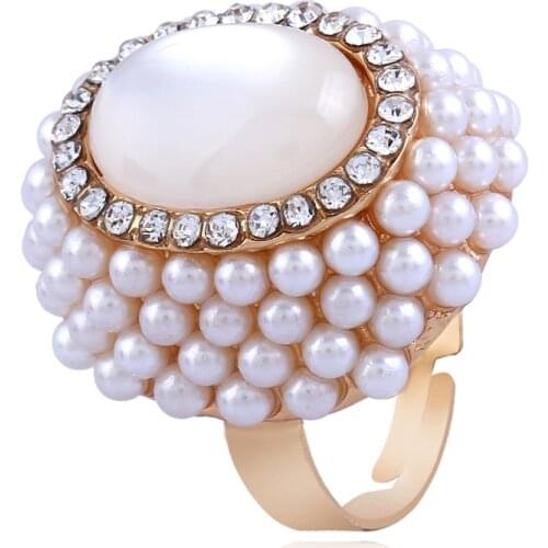 Exaggerated White Simulated Pearl Beads Statement Gold Color Chunky Adjustable for Women Girls Fashion Finger Ring Jewelry