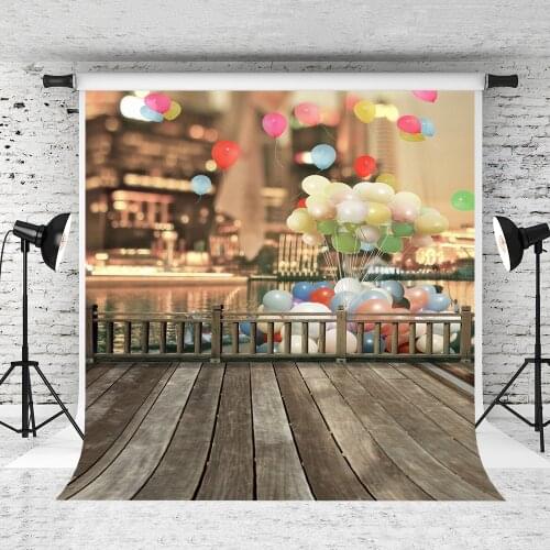 VinylBDS 200x300cm (6.5x10ft) Retro City Photography Background Fence Balloons Studio Backdrop Children Photo Background
