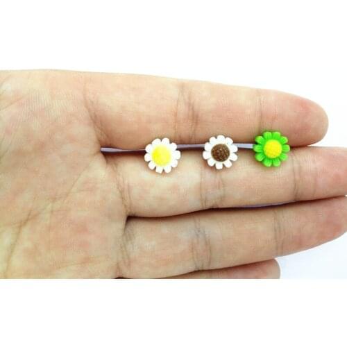 Free Shippment 50PCS Body jewelry-New Flowers Ear Stud Tragus/Helix Bar/Stud Cartilage Prong Earring 16G