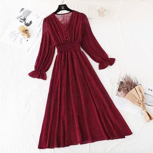 Chiffon dress female spring autumn dress 2021 new waist was thin temperament floral dress fairy V-neck Lotus sleeve dress s89