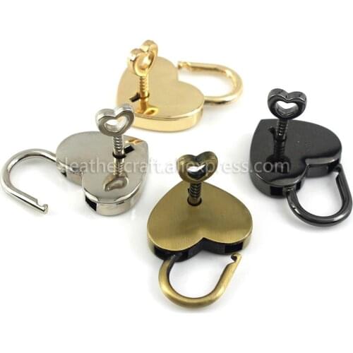 1 Pcs Heart Shape Vintage Metal Mini Padlock Bag Suitcase Luggage Box Key Lock With Key