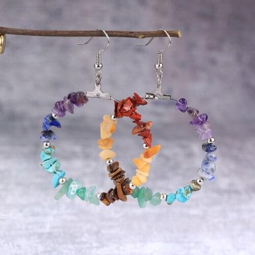 Women Natural Stone 7 Chakras Beads Dangling Earring Healing Reiki Asymmetric Chip Gravel Pierced Earrings Hoops Hanging Jewelry