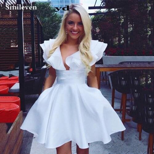 Smileven Princess Short Homecoming Dresses 2020 Sleeveless Girl Graduation Dress Knee Length White Prom Party Gowns Custom Made