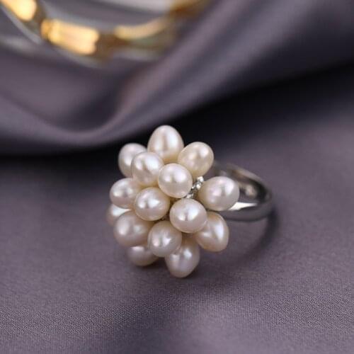Wedding Bridal Jewelry White Flower Rice Pearl Finger Rings Natural Freshwater Pearl Rings Adjustable Mid Rings for Womens Girls