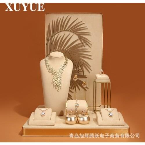 New Jewelry Display Rack window metal jewelry props necklace pendant jewelry rack storage jewelry display rack