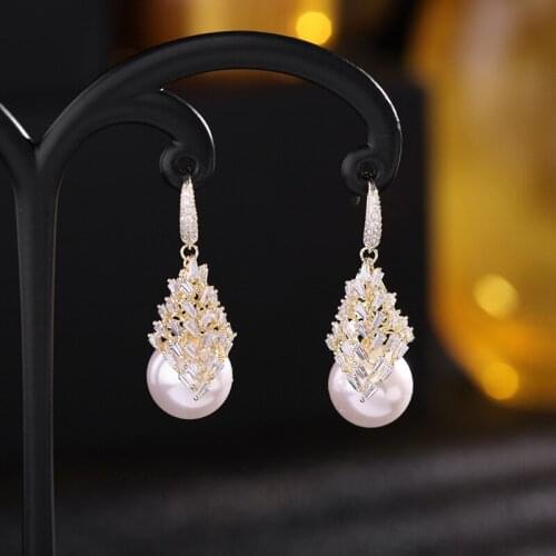 2021 Trendy Pearl Dangler Women Luxury Wedding Jewellery Gold-Plated Cubic Zirconia Stud Earring Brand Design Ear Hook
