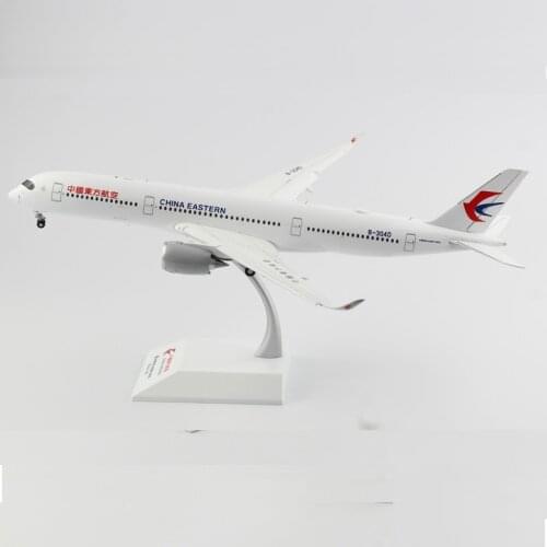 1: 200 Scale China Eastern Airways A350-900 Airlines Model with Base Alloy Aircraft For Collectible Souvenir Show Gift Toys