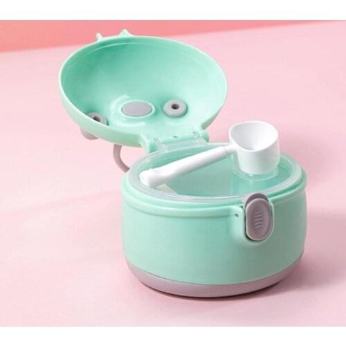 Powder Milk Storage Box Portable Baby Food Snacks Container Newborn Milk Powder Case Feeding Accessories with Spoon