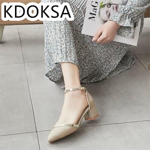 Chilly-heeled Sandals For Womens Summer 2021 New Baotou One-button High-heeled Shoes For Women With Midheel And Diamond Single