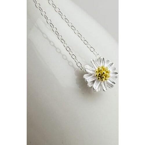 1pc Sterling Silver 925 Pendant Necklace Charm Clavicle Chain Necklace Beauty Daisy Sunflower Jewelry Necklace for Women Girls
