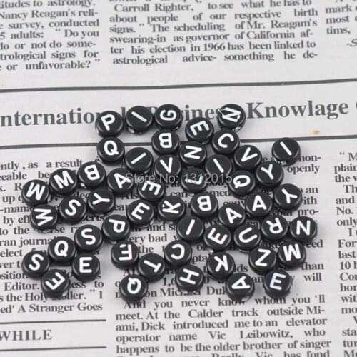 2018 New Black Mixed Letter Alphabet Flat Round Acrylic spacer Beads for jewelry Making DIY 7x4mm 400Pcs YKL0153