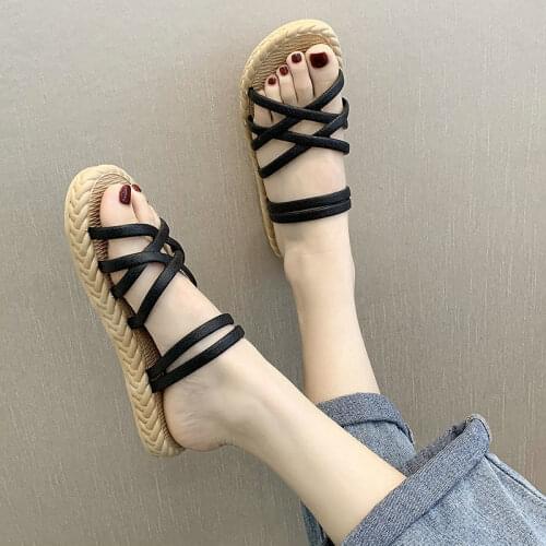 Summer Womens Sandals and Slippers 2021 New Fashion All-match Flat-bottom Two-wear Roman Thick-soled Beach Shoes